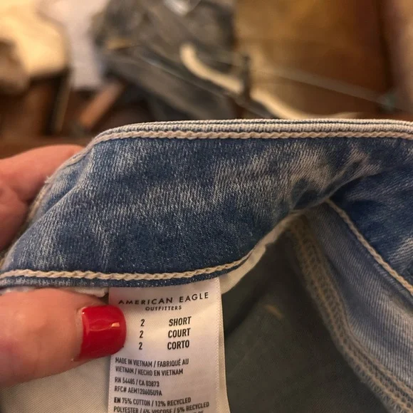 American Eagle Outfitters Women's high rise Festival Flare Jeans sz 2 short NWT - Picture 14 of 15